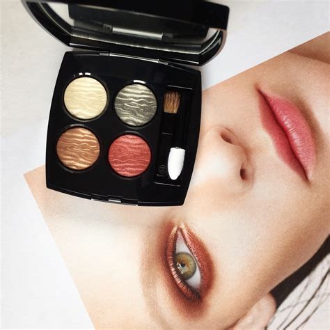 chanel eclat et trasparence makeup|CHANEL .